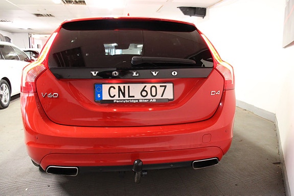 Volvo V60 13 of 18