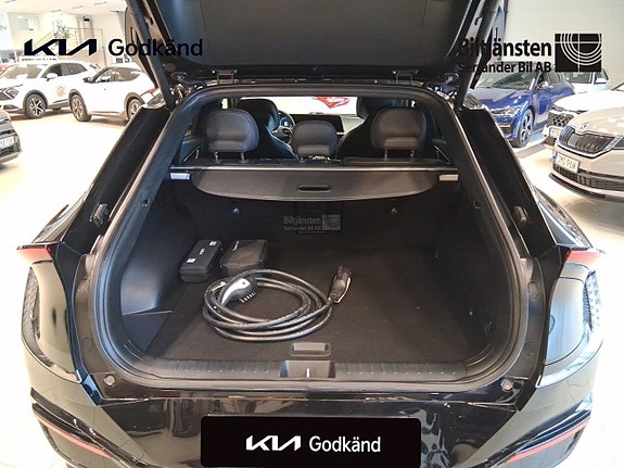 Kia EV6 13 of 16
