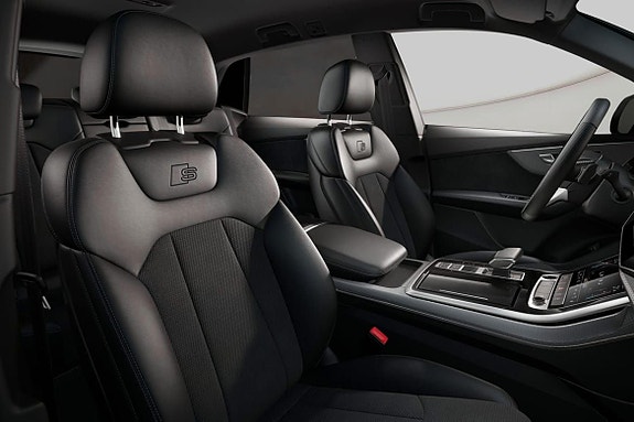 Audi Q8 7 of 9