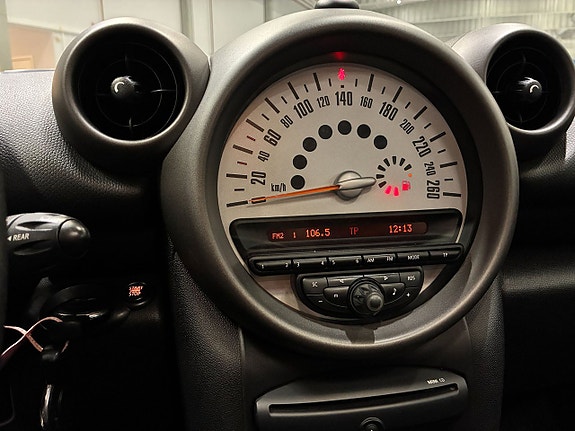 MINI Countryman One 17 of 19