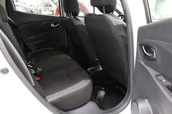 Renault Clio 13 of 22