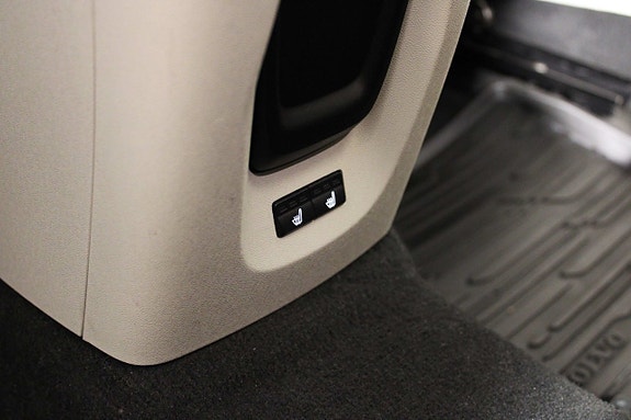 Volvo V40 20 of 24