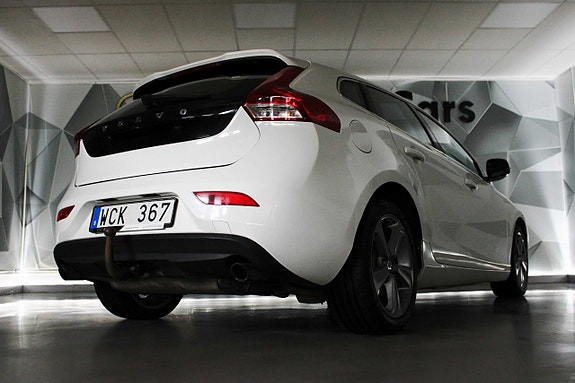 Volvo V40 7 of 24