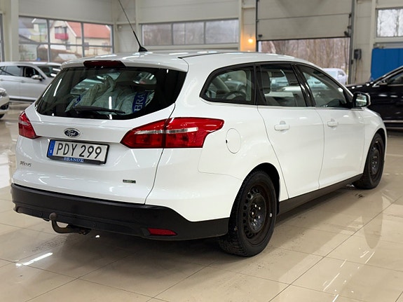 Ford Focus 11 of 17