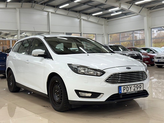 Ford Focus 10 of 17