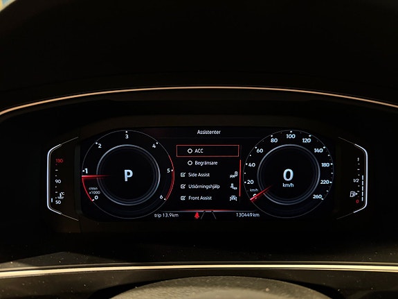 Volkswagen Tiguan 10 of 27