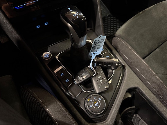 Volkswagen Tiguan 17 of 27