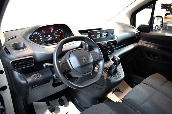 Peugeot Partner 9 of 20
