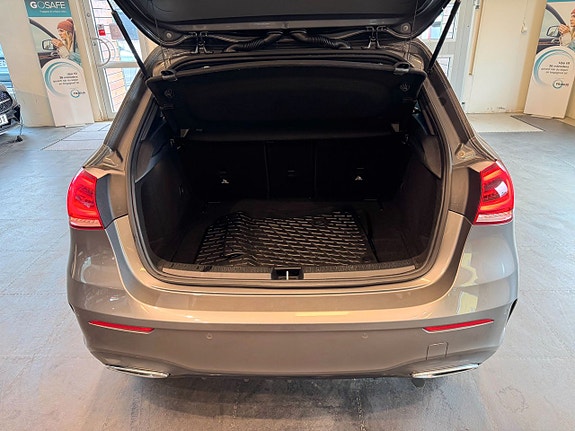 Mercedes-Benz A200 20 of 22
