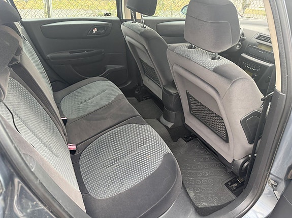 Citroen C4 14 of 15