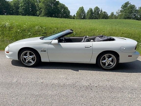 Chevrolet Corvette 27 of 28