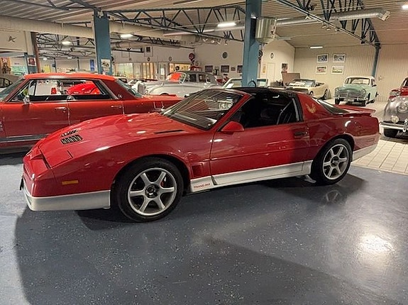 Chevrolet Corvette 17 of 28