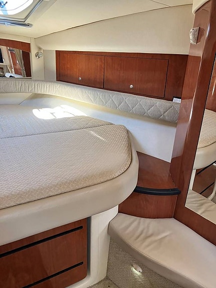 Sea ray 375 Sundancer/06/ YANMAR 6LP X2 /06 11 of 12