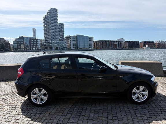 BMW 116i 6 of 13