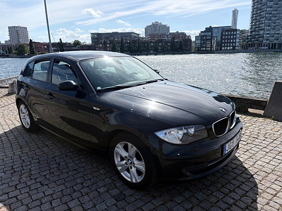 BMW 116i 11 of 13