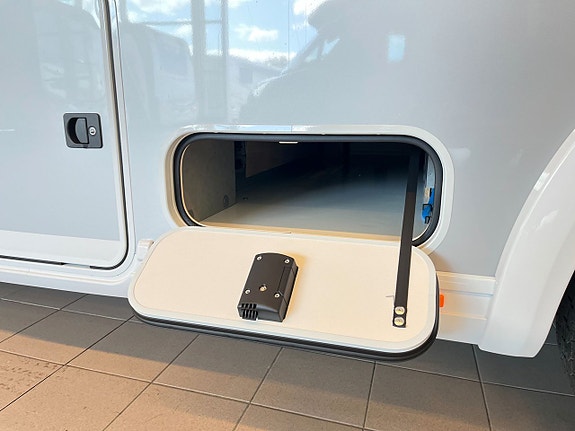 Dethleffs Globetrotter XLI 7850 EB (AC+Hydben+Litium+GT+ALDE) 11 of 30