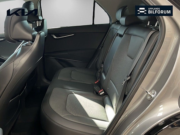 Kia Niro 9 of 17