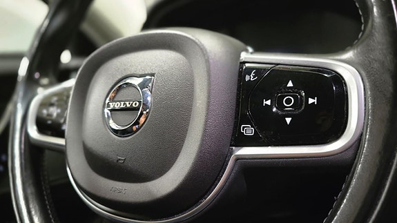 Volvo V90 24 of 27