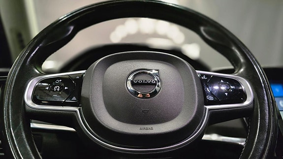 Volvo V90 23 of 27