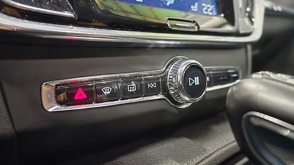 Volvo V90 17 of 27