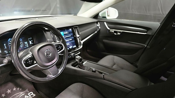 Volvo V90 9 of 27