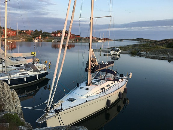 Mycket fin cruiser/racer Beneteau First 40.7 uthyres 2 of 5