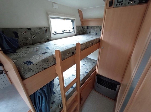 Hymer 2 of 9