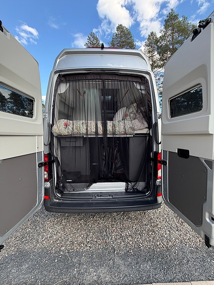 Volkswagen Grand California 600 14 of 14