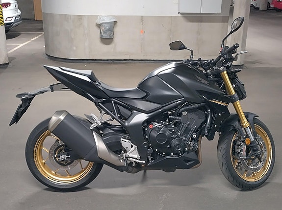 Honda CB 1000 Hornet SP 3 of 7