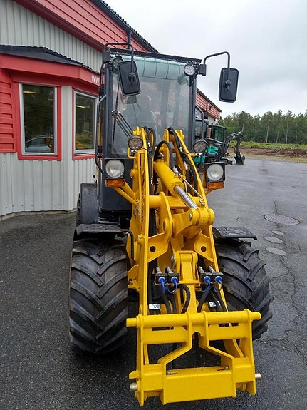 IH 60 HDC - premium lastmaskin / 60hk 3 of 5