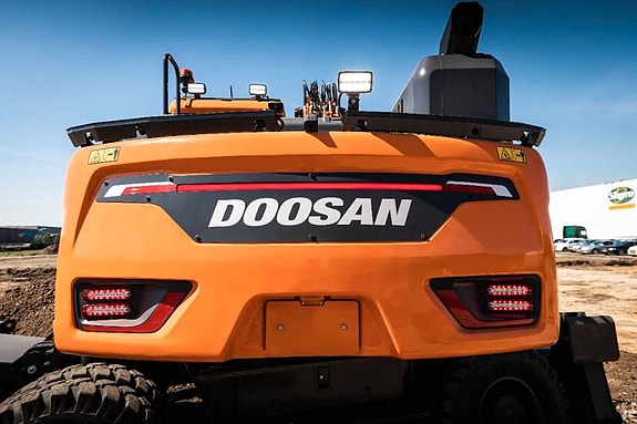 Develon DX57W-7, DX140W-7, DX160W-7, DX170W-7, DX165WR-7 2 of 3