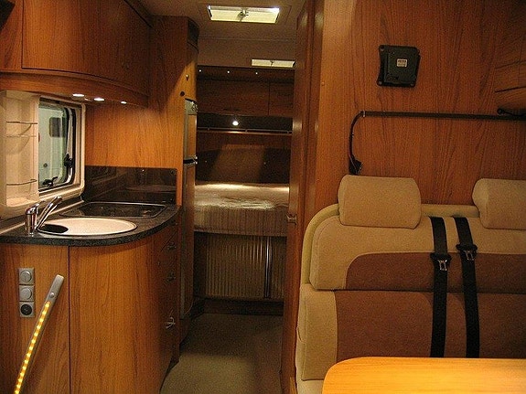 Bürstner Aviano 725 3 of 21