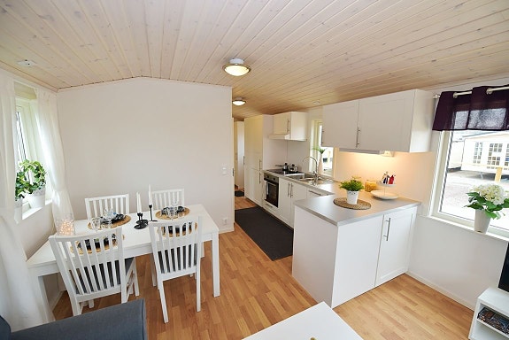 MNAB Resort Svenskbyggt fritidshus 4 of 21