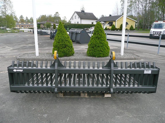 Norje 2,80m Gallerskopa Stora BM Fästet 4 of 6