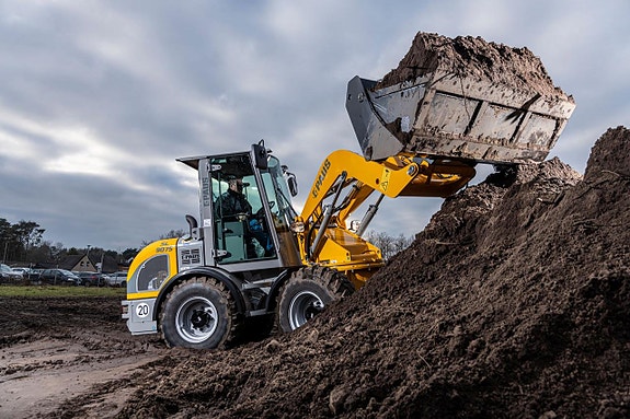 PAUS: Den tyska armékniven med den danska hydrauliken