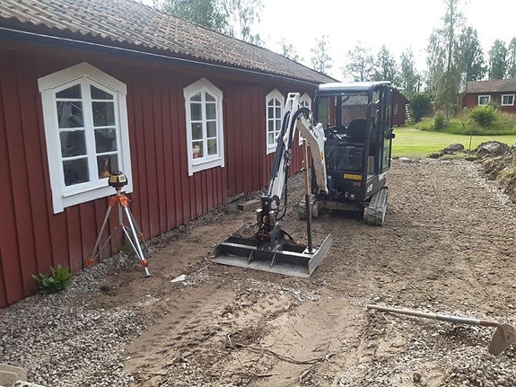 Planeringsbalk med skärstål för grävmaskin 10 of 12