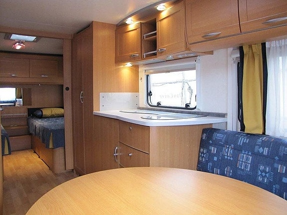 Knaus Royal 580 KS Långbäddar/Överbädd 5 of 10