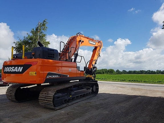Doosan DX 300 LC -5 , Uthyres 3 of 5