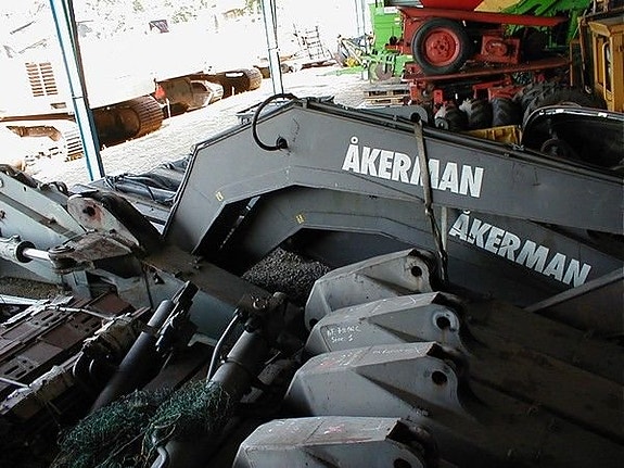 Åkerman Div mod 2 of 3