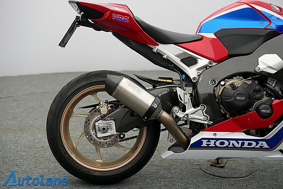 Honda CBR 1000 RR SP2 10 of 30