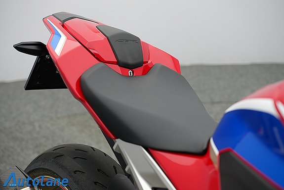 Honda CBR 1000 RR SP2 18 of 30