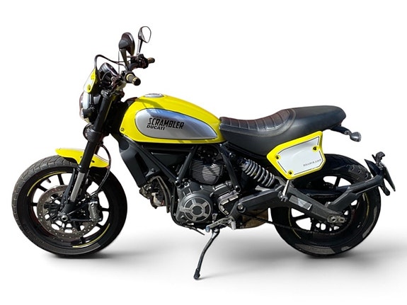 Ducati Scrambler Flat Track Pro 4 of 6