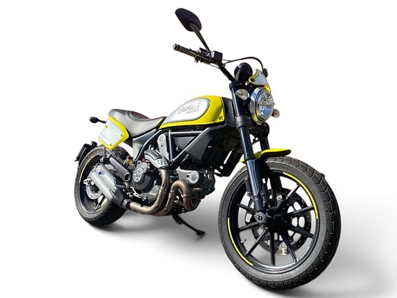 Ducati Scrambler Flat Track Pro 2 of 6