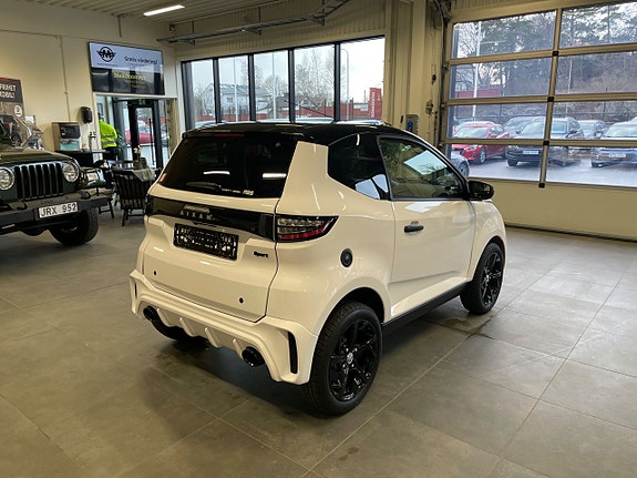 Aixam City Sport  ABS-bromsar / Backkamera / Ambition 4 of 11