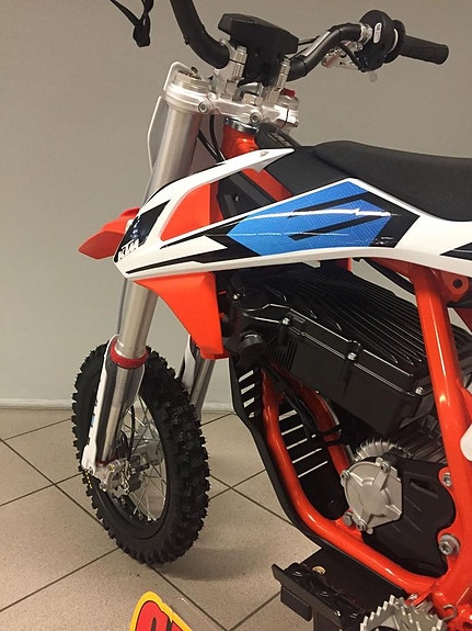 Ktm sx-e 5 12 of 16