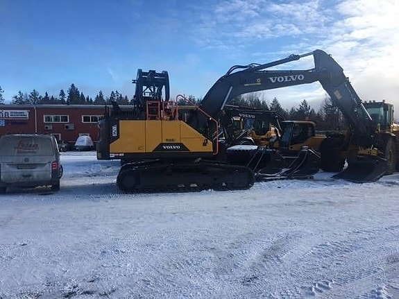 Volvo EC250EL 9 of 9