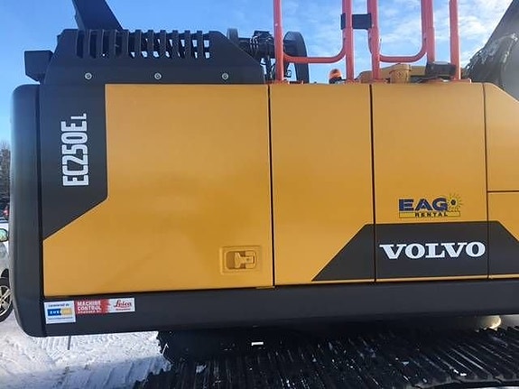 Volvo EC250EL 4 of 9