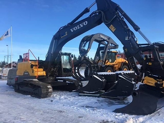 Volvo EC250EL 7 of 9
