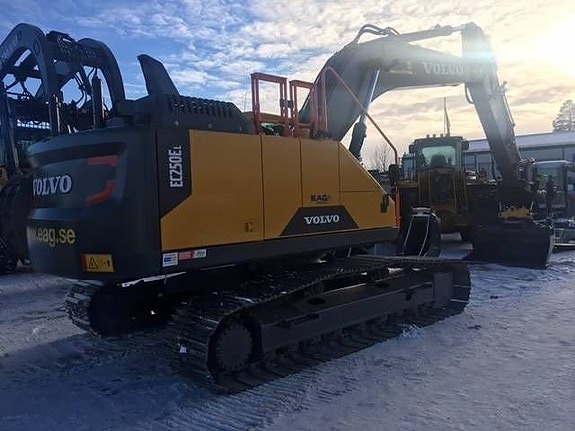 Volvo EC250EL 3 of 9