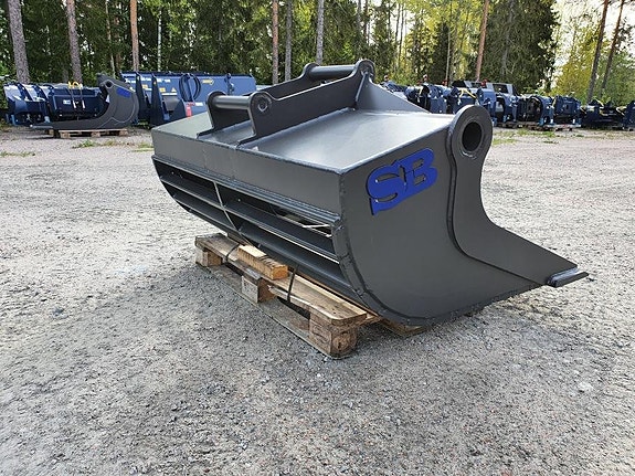 SB Gallerskopa 820 L,890 L & 1050 L,S60 i Lager 4 of 5